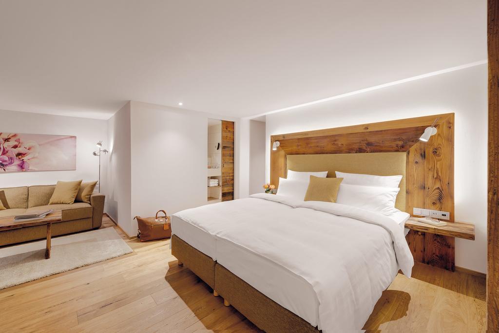 Adler Haeusern Gourmet & Spa Hotel Exterior foto